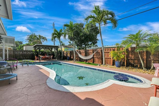 740 N 73rd Avenue, Hollywood, FL 33024
