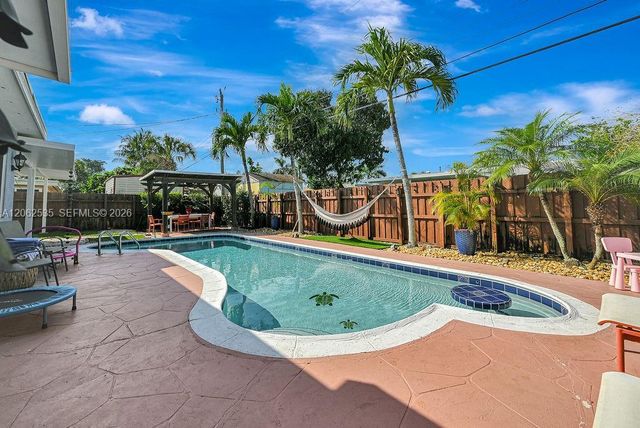 740 N 73rd Avenue, Hollywood, FL 33024