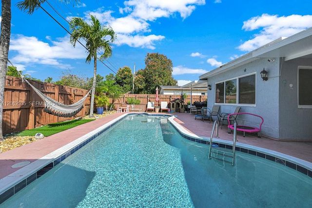 740 N 73rd Avenue, Hollywood, FL 33024