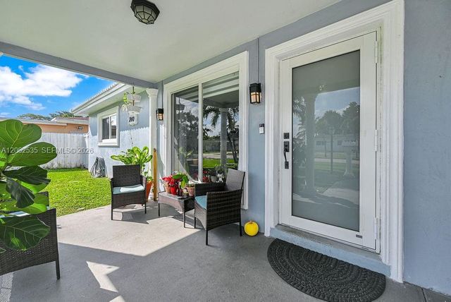 740 N 73rd Avenue, Hollywood, FL 33024