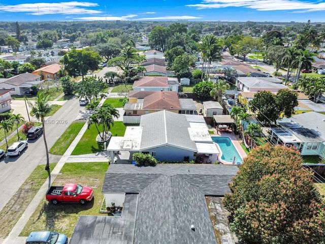 740 N 73rd Avenue, Hollywood, FL 33024
