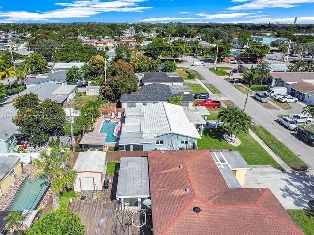 740 N 73rd Avenue, Hollywood, FL 33024