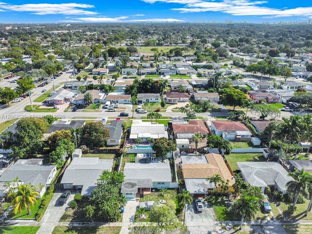 740 N 73rd Avenue, Hollywood, FL 33024