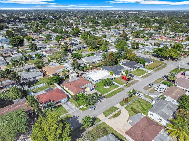 740 N 73rd Avenue, Hollywood, FL 33024