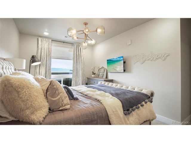 20 Wilcox St 302, Castle Rock, CO 80104