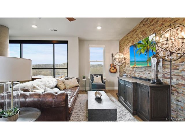 20 Wilcox St 302, Castle Rock, CO 80104