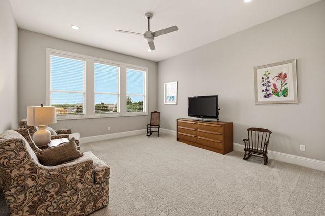 130 Sawgrass Drive, Heath, TX 75032