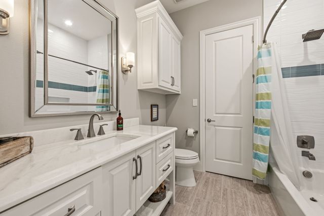 130 Sawgrass Drive, Heath, TX 75032