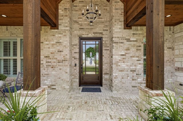130 Sawgrass Drive, Heath, TX 75032