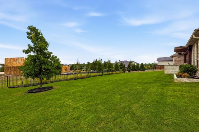 130 Sawgrass Drive, Heath, TX 75032