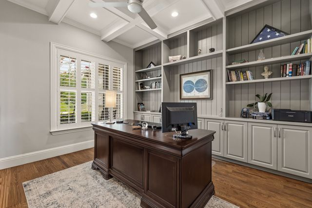 130 Sawgrass Drive, Heath, TX 75032