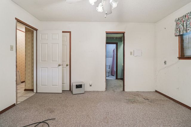 341 SW Dian Street, Burleson, TX 76028
