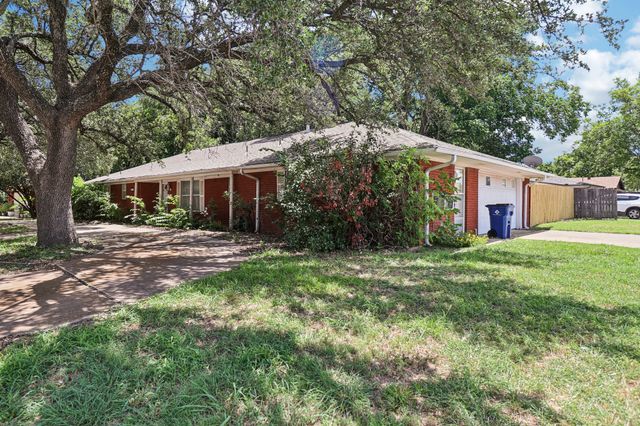 341 SW Dian Street, Burleson, TX 76028
