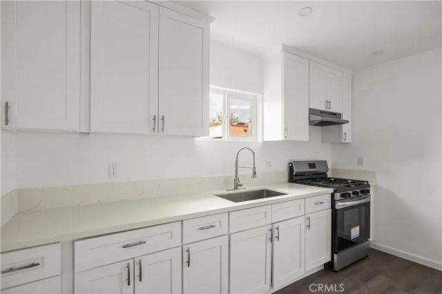 3519 Jewett, Bakersfield, CA 93301