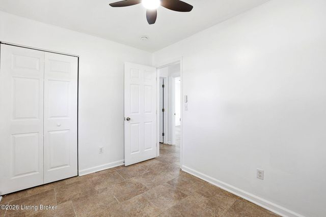 8614 Jan Way, Louisville, KY 40219
