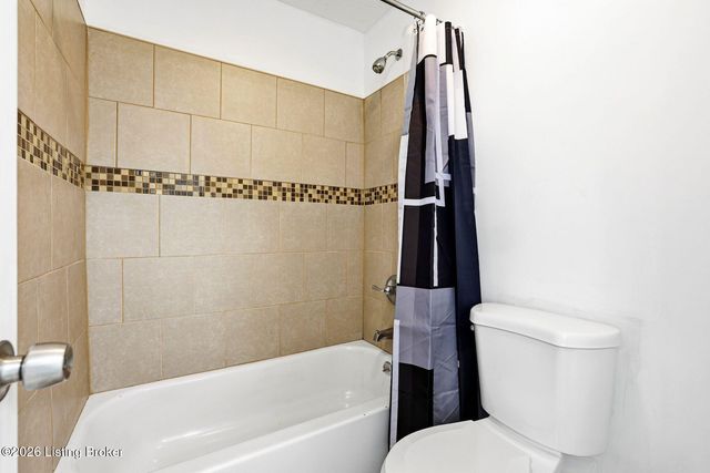 8614 Jan Way, Louisville, KY 40219