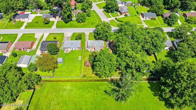 8614 Jan Way, Louisville, KY 40219