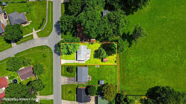 8614 Jan Way, Louisville, KY 40219
