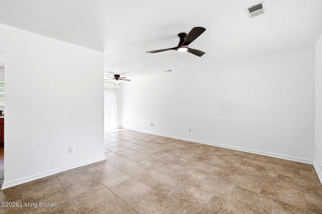 8614 Jan Way, Louisville, KY 40219