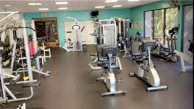 109 Lake Emerald Dr 204, Oakland Park, FL 33309