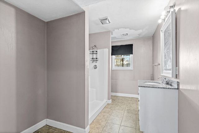 51 Oscar Ave, Brockton, MA 02302