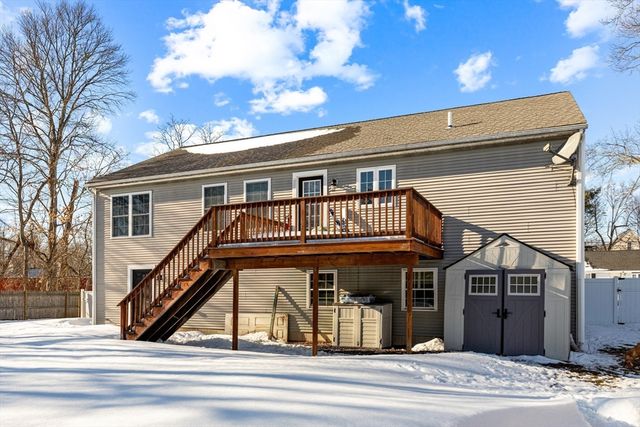 51 Oscar Ave, Brockton, MA 02302