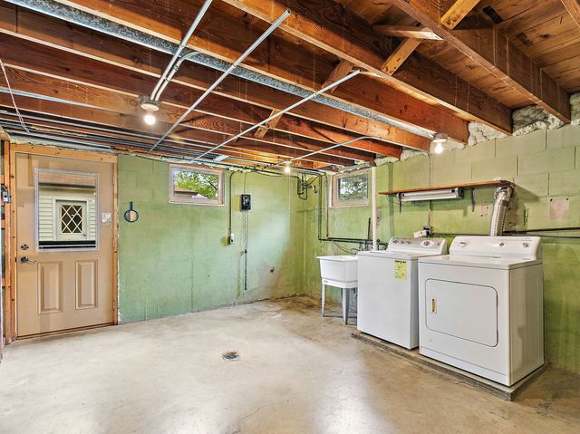 23509 N Garden Lane, Lake Zurich, IL 60047