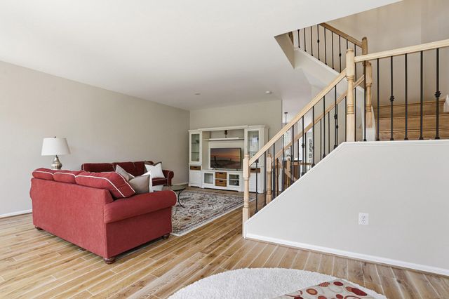 44100 RISING SUN TER, Ashburn, VA 20147