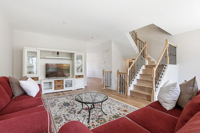 44100 RISING SUN TER, Ashburn, VA 20147