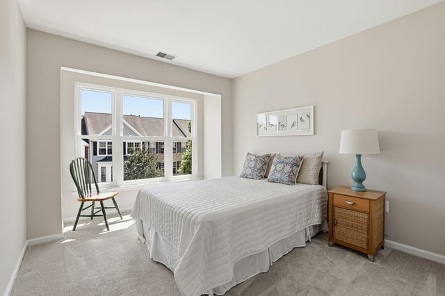 44100 RISING SUN TER, Ashburn, VA 20147