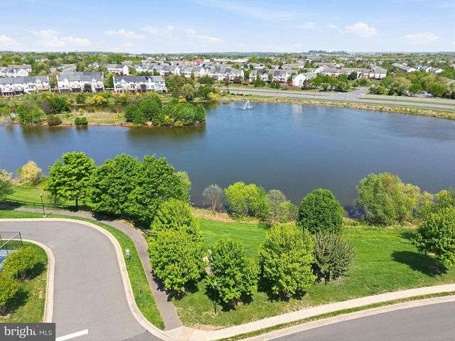44100 RISING SUN TER, Ashburn, VA 20147