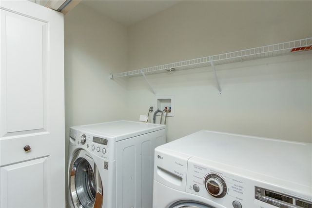 587 Chesnic Dr, North Strabane, PA 15317