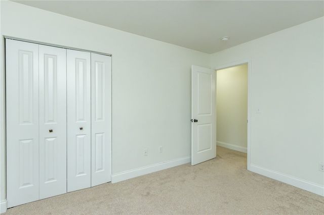 587 Chesnic Dr, North Strabane, PA 15317