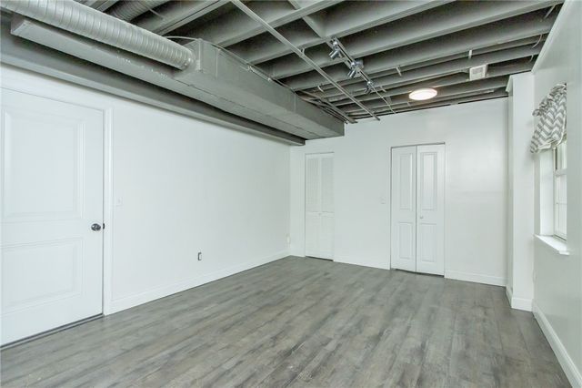 587 Chesnic Dr, North Strabane, PA 15317