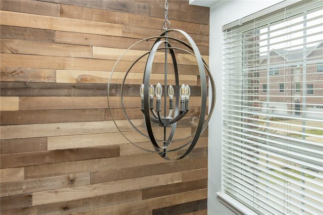 587 Chesnic Dr, North Strabane, PA 15317