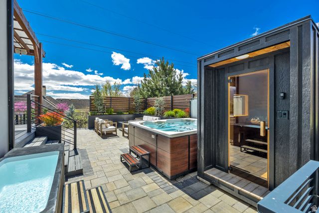 5843 W CENTURY HEIGHTS DR, Highland, UT 84003