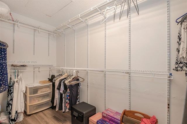 1200 SW 137th Ave 402E, Pembroke Pines, FL 33027