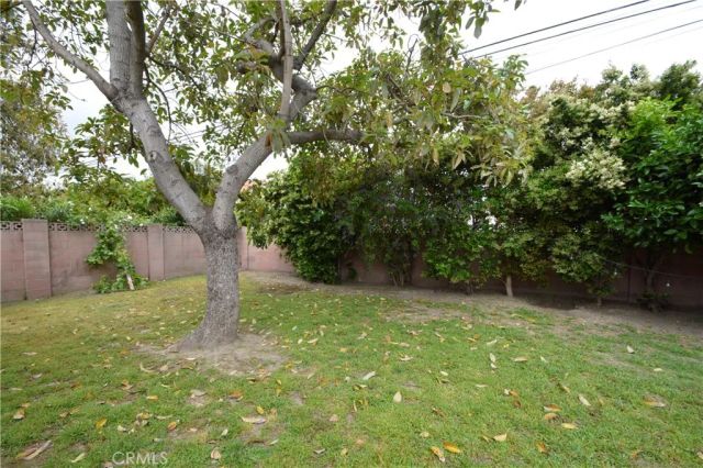 12301 Rives Avenue, Downey, CA 90242