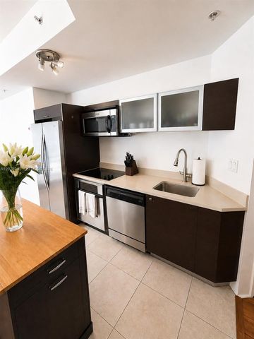1900 N Bayshore Drive 3005, Miami, FL 33132