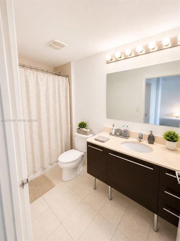 1900 N Bayshore Drive 3005, Miami, FL 33132