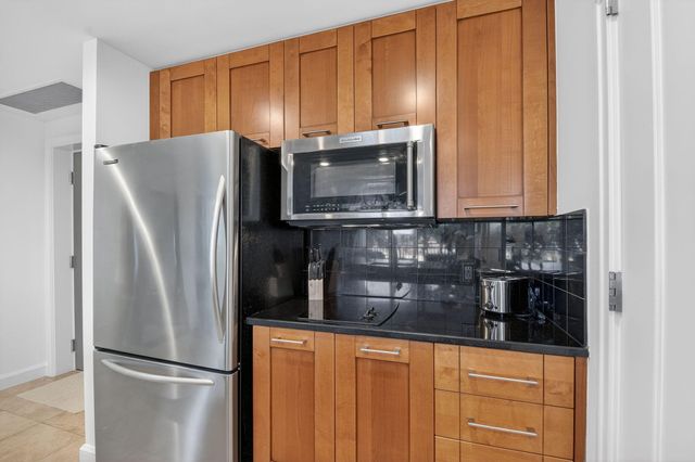 3800 N Ocean Drive 518, Singer Island, FL 33404