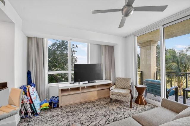 3800 N Ocean Drive 518, Singer Island, FL 33404
