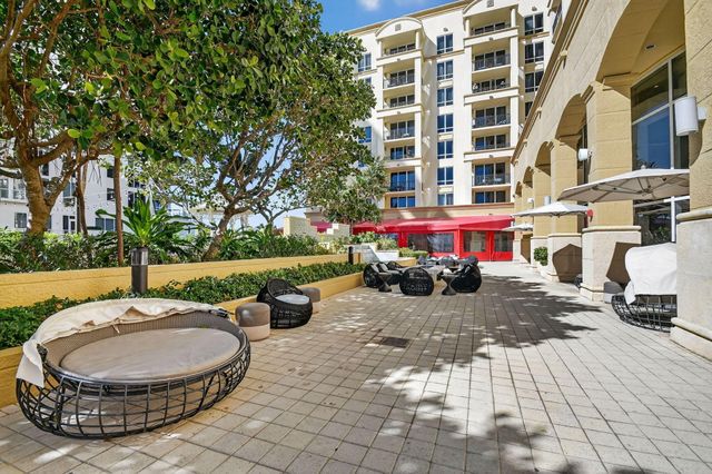 3800 N Ocean Drive 518, Singer Island, FL 33404