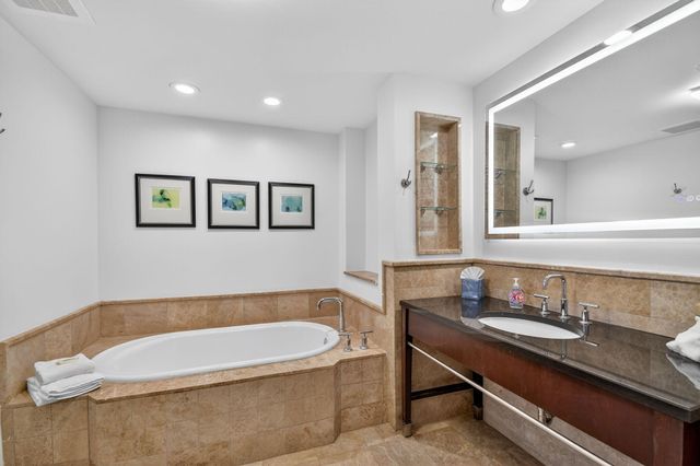 3800 N Ocean Drive 518, Singer Island, FL 33404