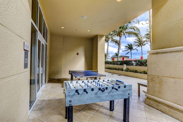 3800 N Ocean Drive 518, Singer Island, FL 33404