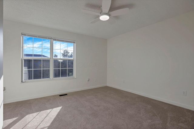 5612 Valencia Park Boulevard, 13E, Hilliard, OH 43026