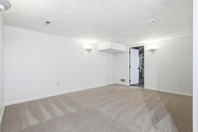 5612 Valencia Park Boulevard, 13E, Hilliard, OH 43026