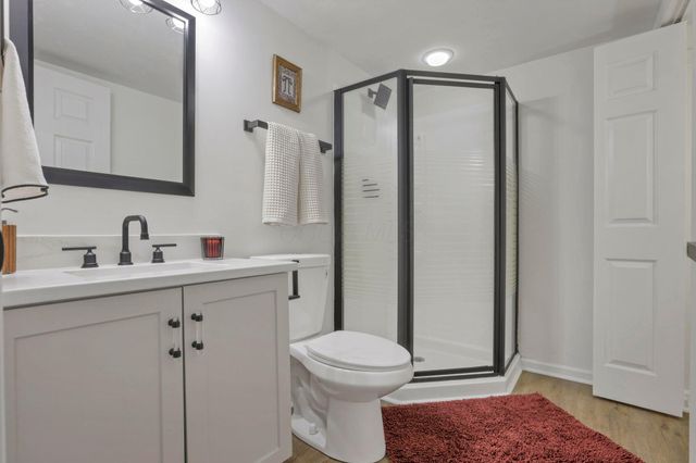 5612 Valencia Park Boulevard, 13E, Hilliard, OH 43026