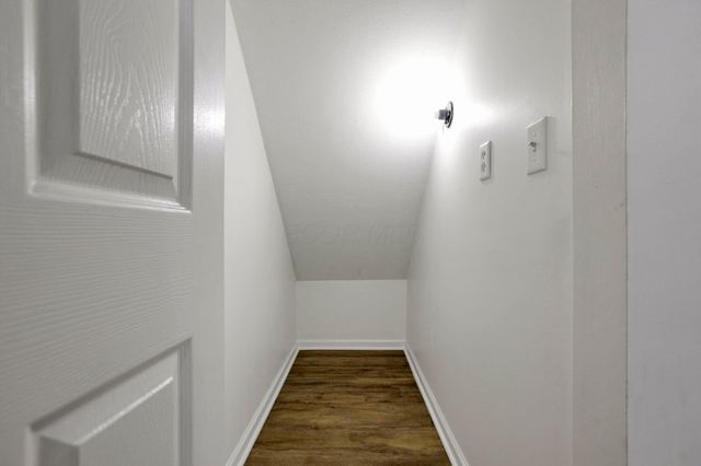 5612 Valencia Park Boulevard, 13E, Hilliard, OH 43026