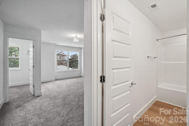 17 Bolton Street 9, Asheville, NC 28806